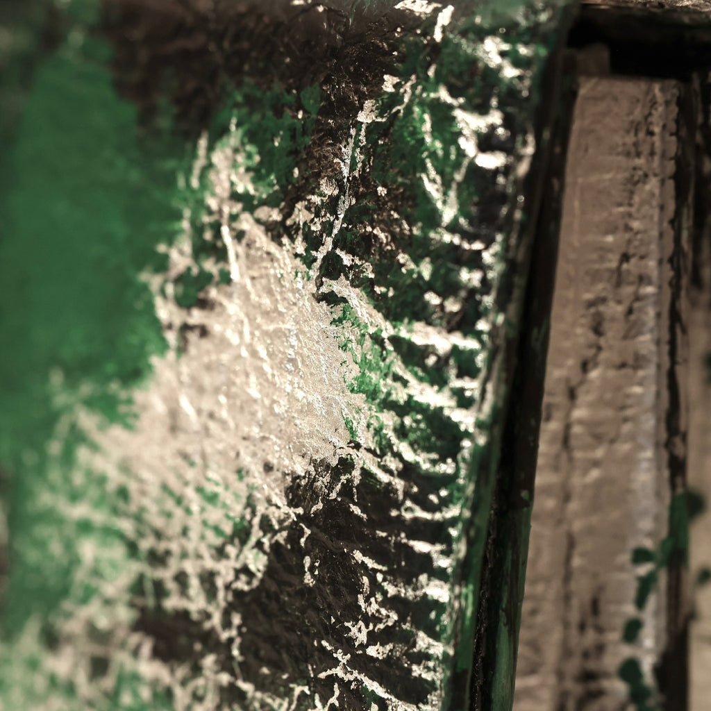 Detail of hand-painted surface treatment on The Cristiana “Piece of My Heart”, expressing artistic individuality, tactile materiality, and contemporary craftsmanship.